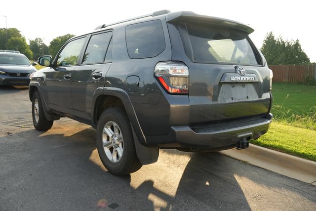 Used 2023 Toyota 4Runner SR5 Premium w/ Moonroof Package RWD image 5