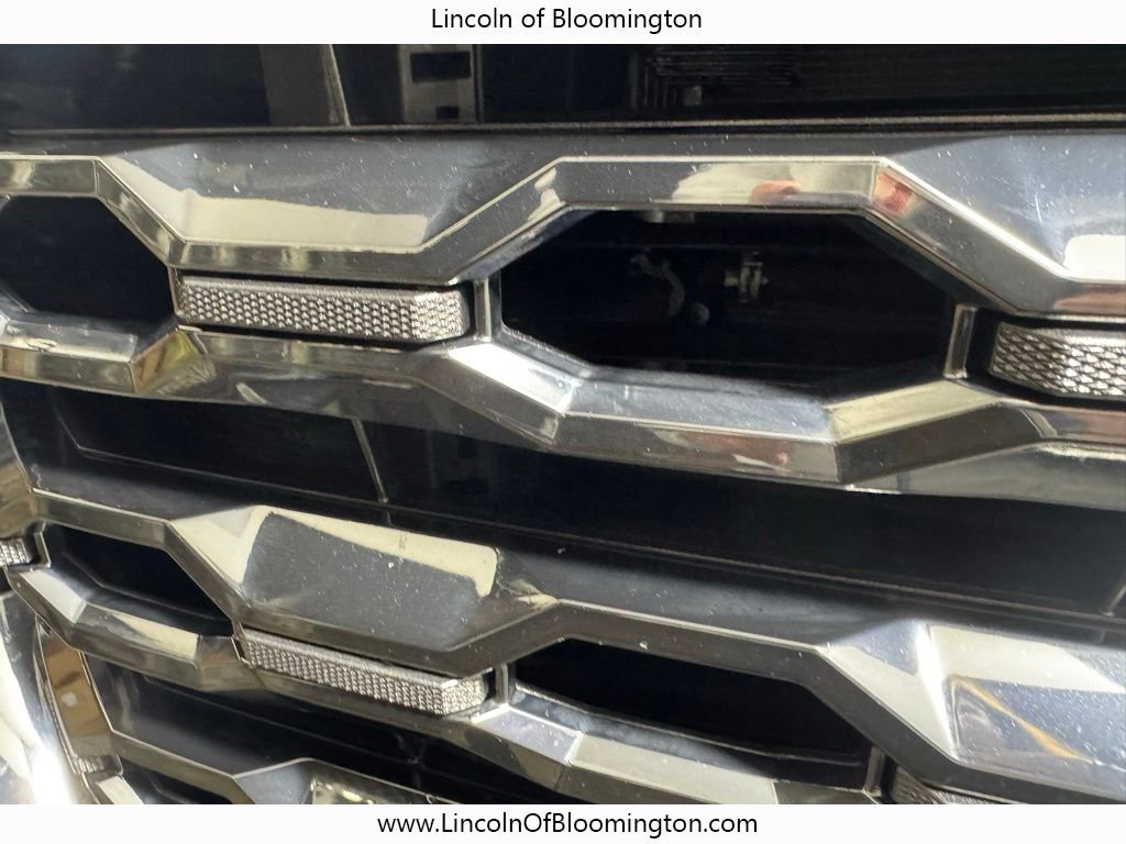 Used 2025 Toyota Tundra Platinum image 9