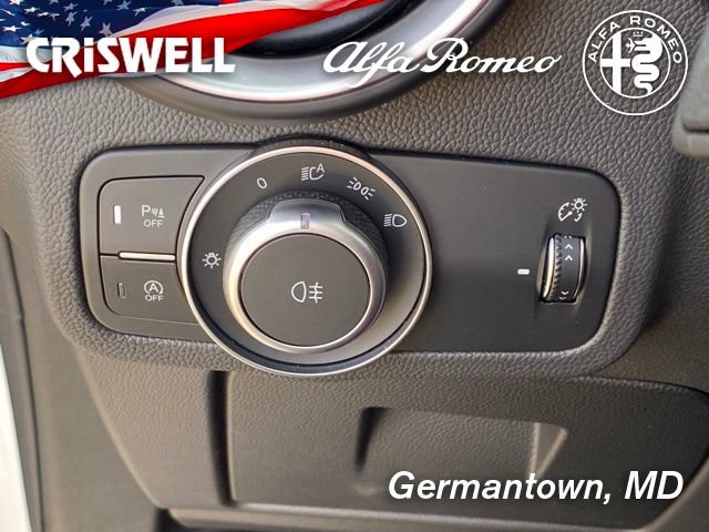 New 2025 Alfa Romeo Stelvio Sprint image 35