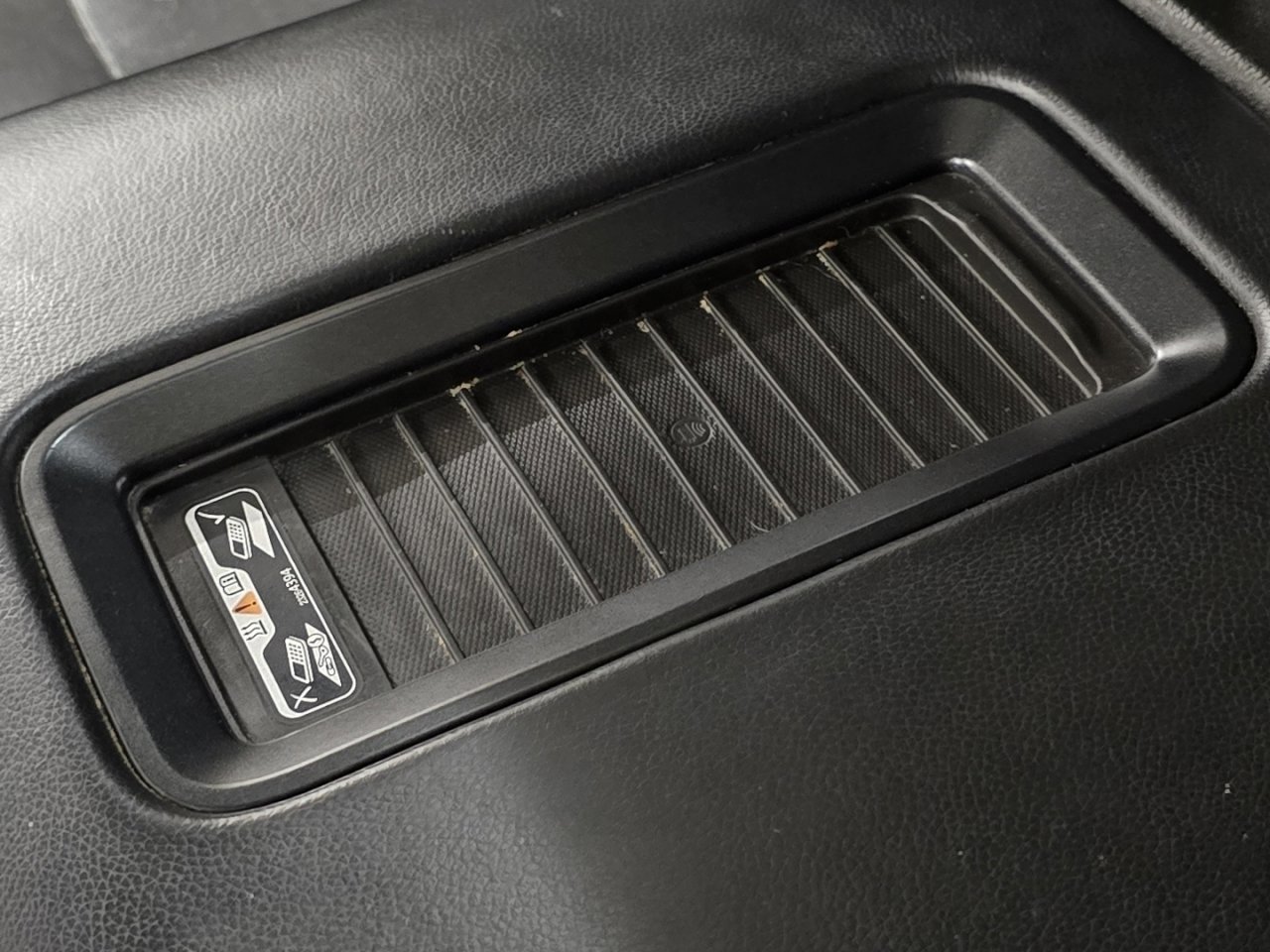 Used 2018 GMC Sierra 1500 Denali image 12