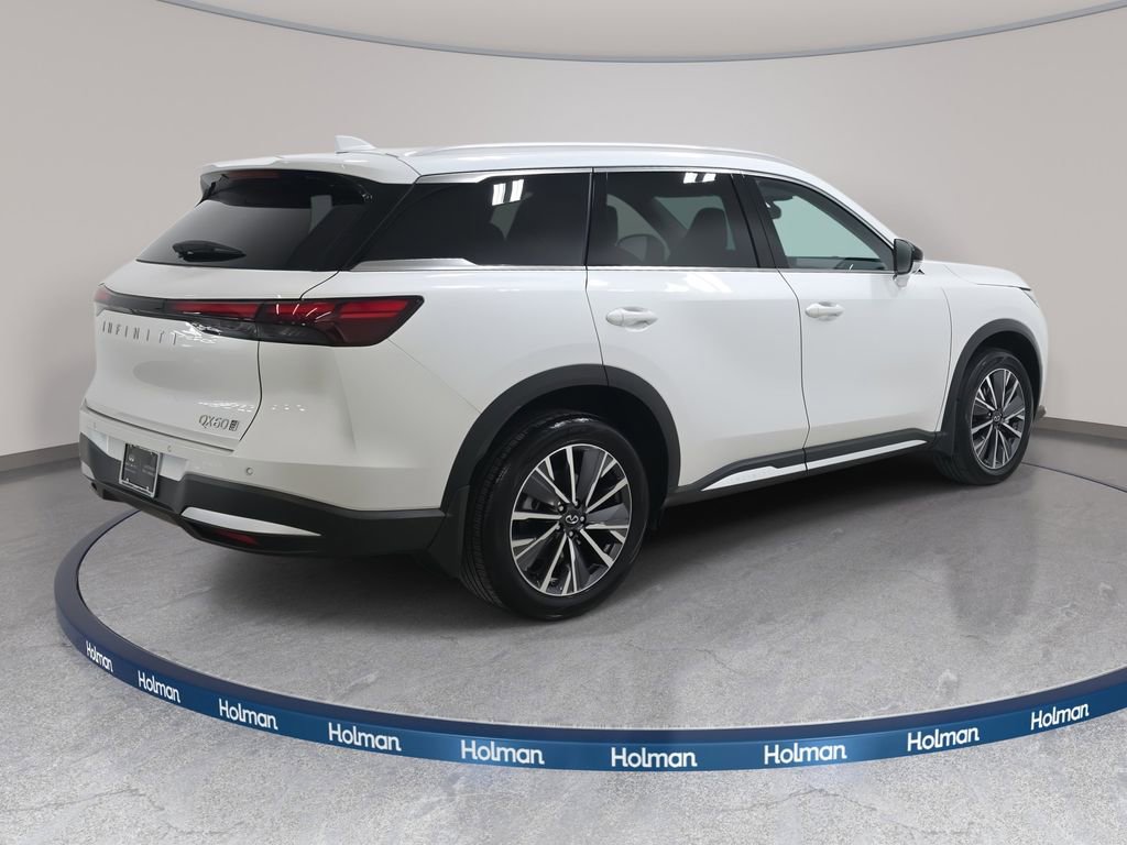 Certified 2026 INFINITI QX60 Luxe w/ Family Package image 5