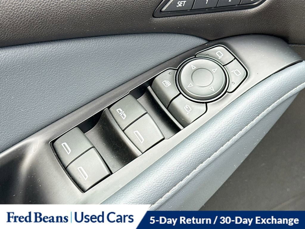 Used 2023 Buick Enclave Premium w/ Experience Buick Package image 20