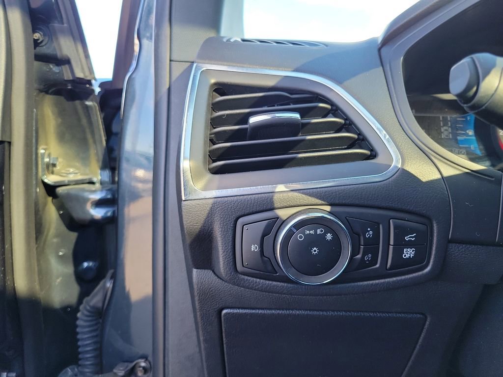 Certified 2024 Ford Edge ST w/ Equipment Group 401A image 21