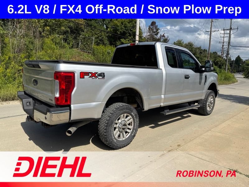 Used 2017 Ford F250 XLT w/ XLT Value Package AWD/4WD image 7