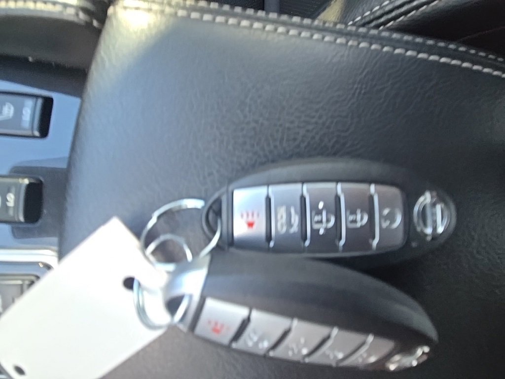 Used 2020 Nissan Maxima 3.5 SL w/ Floor Mat Group image 46