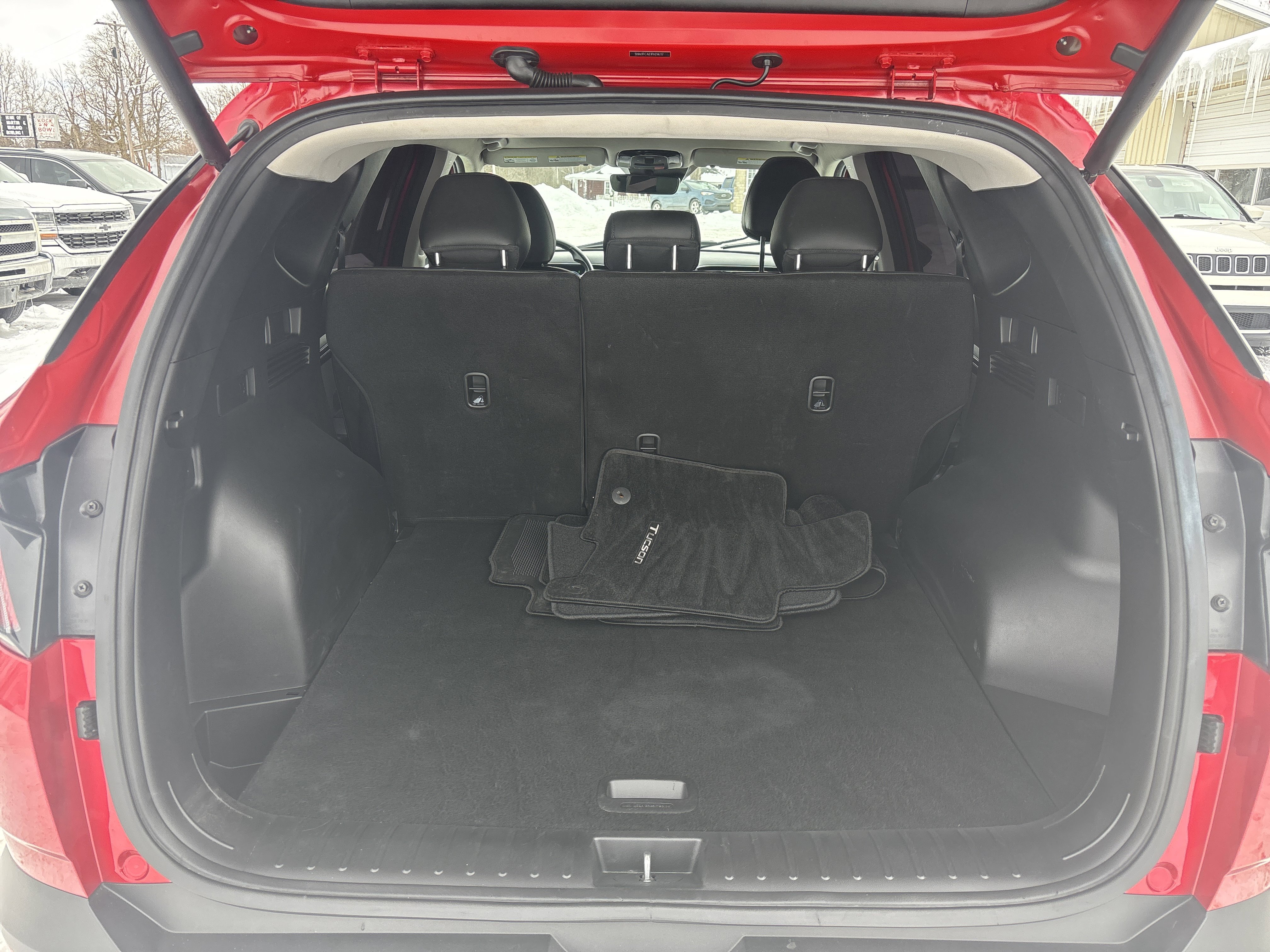 Used 2023 Hyundai Tucson SEL w/ Convenience Package image 7