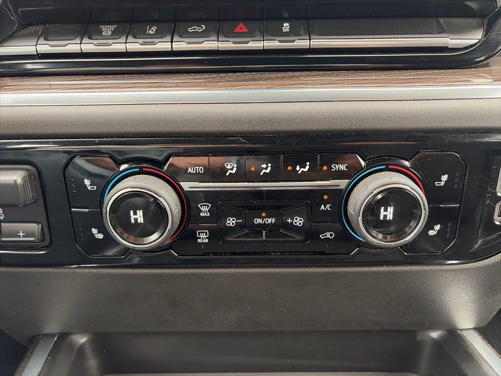 Used 2024 Chevrolet Silverado 3500 LT w/ Convenience Package image 27