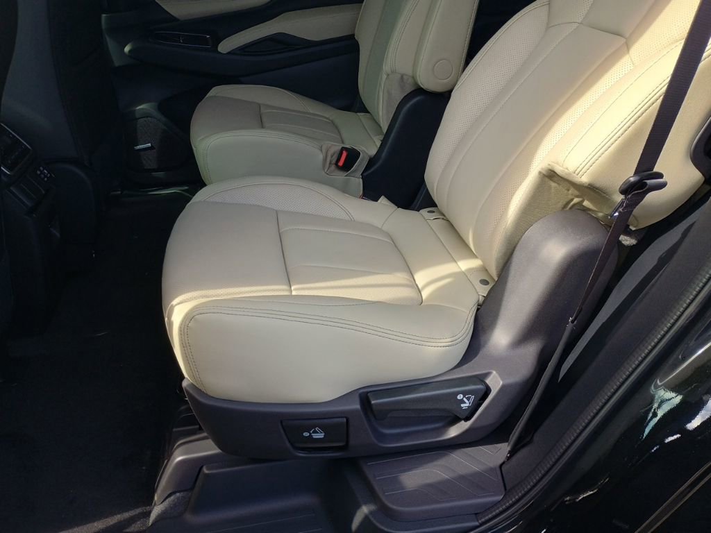 New 2026 Subaru Ascent Limited image 13