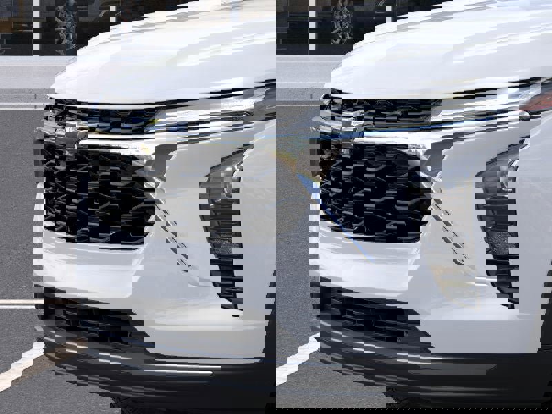 New 2026 Chevrolet Trax LT w/ Sunroof Package image 13