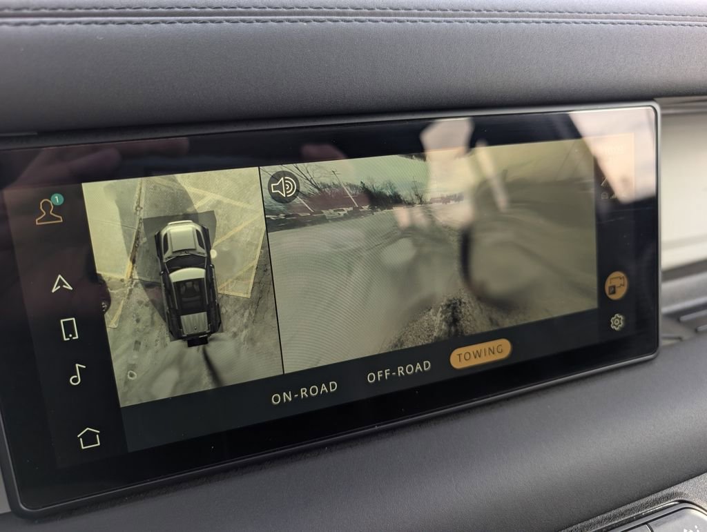 Used 2024 Land Rover Defender 110 S image 27