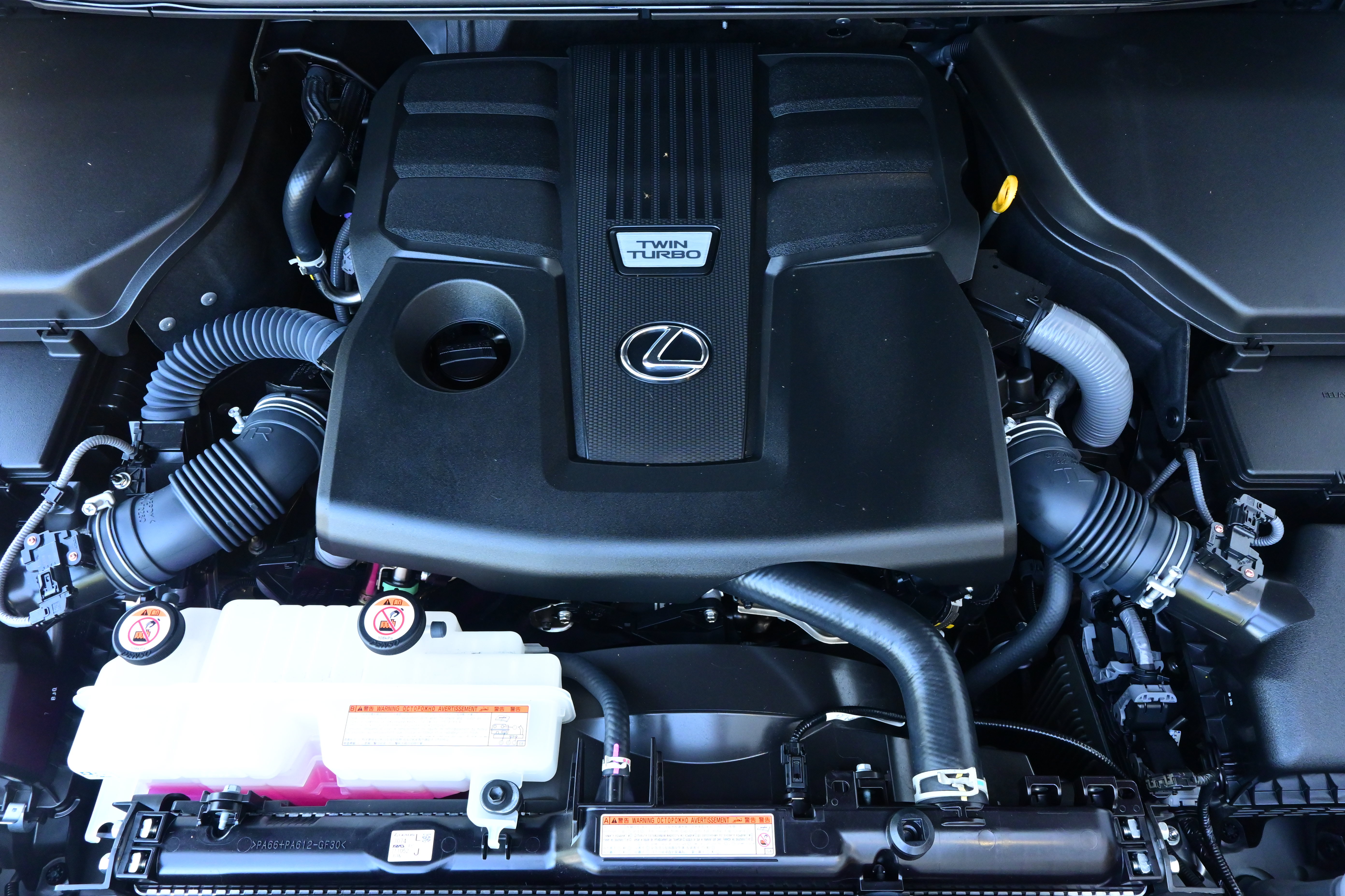 Used 2025 Lexus GX 550 w/ Accessory Package (Z1) AWD/4WD image 36