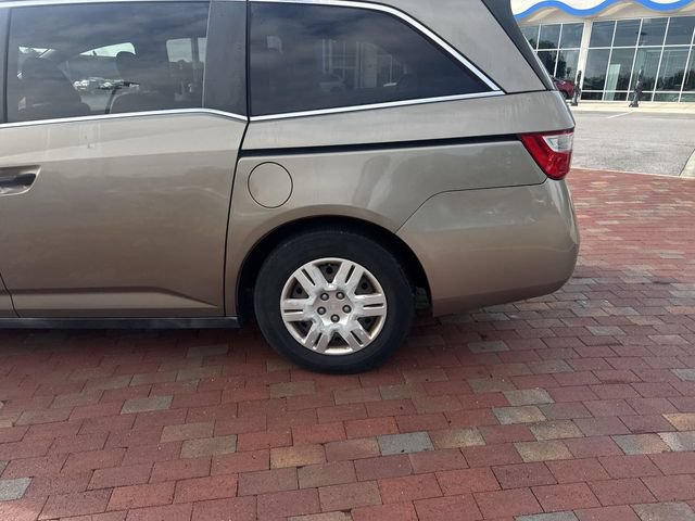 Used 2013 Honda Odyssey LX image 6