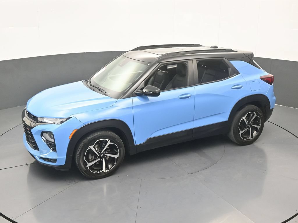 Used 2023 Chevrolet TrailBlazer RS w/ Sun and Liftgate Package FWD image 47