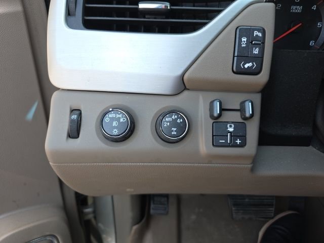 Used 2015 GMC Yukon XL SLT w/ Open Road Package image 5