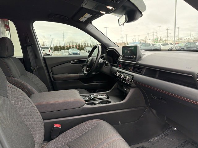 Used 2023 Honda Pilot Sport image 28