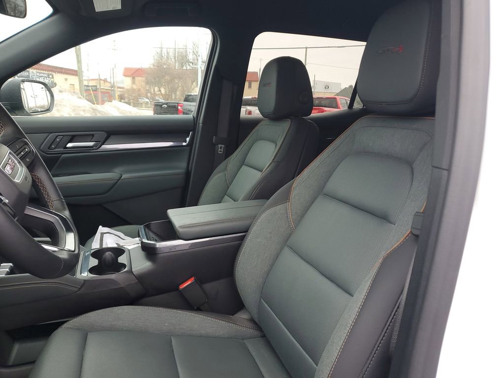 New 2026 GMC Terrain AT4 w/ Convenience Package III image 15