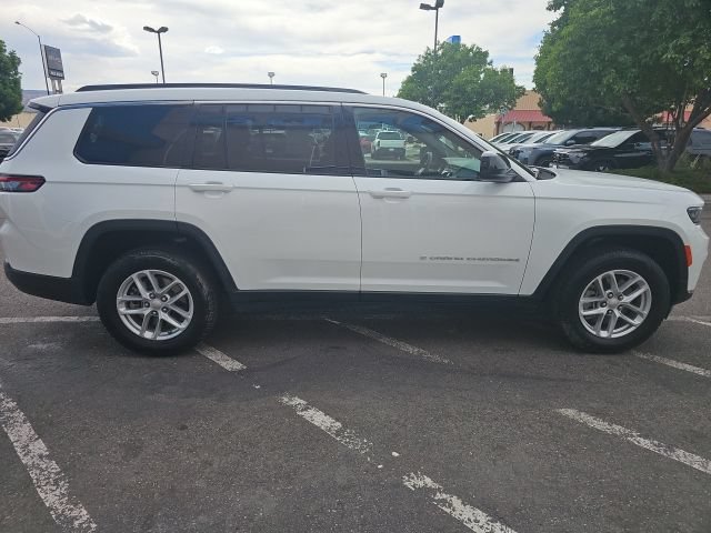 Used 2024 Jeep Grand Cherokee L Laredo w/ Trailer Tow Package AWD/4WD image 4