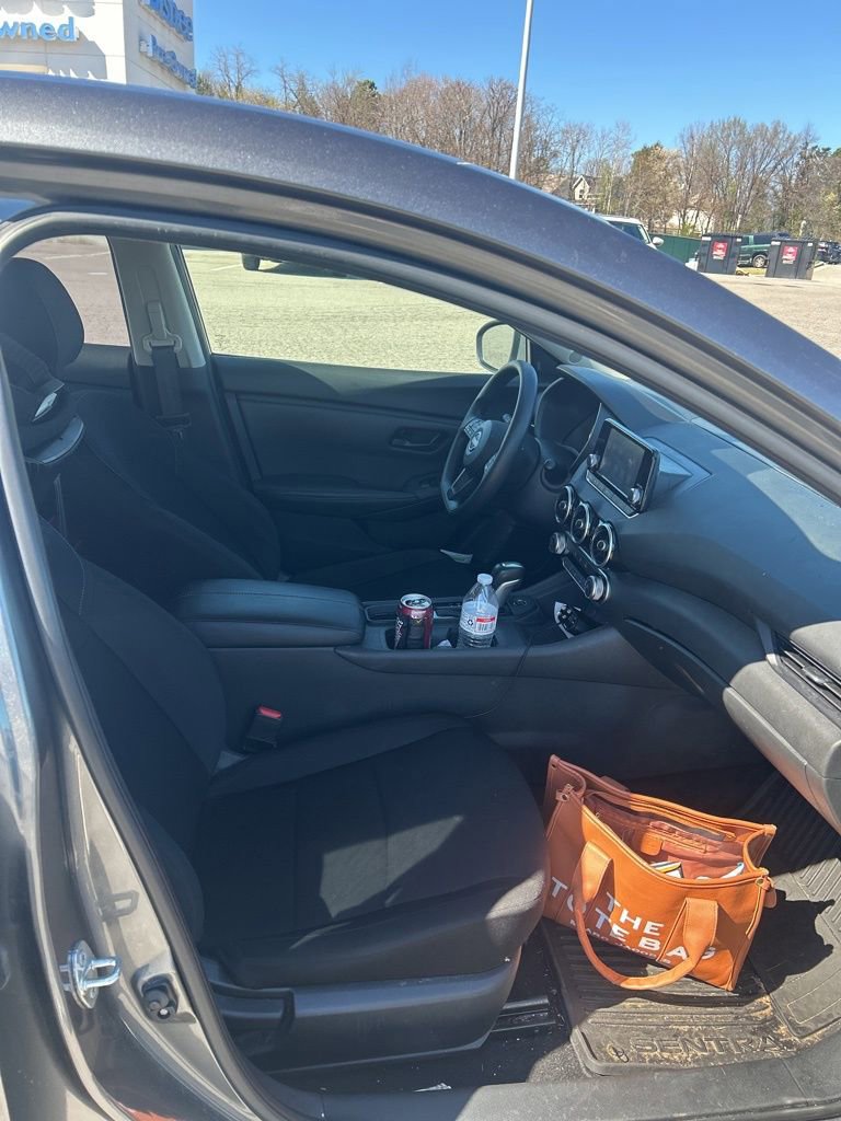 Used 2025 Nissan Sentra S image 12