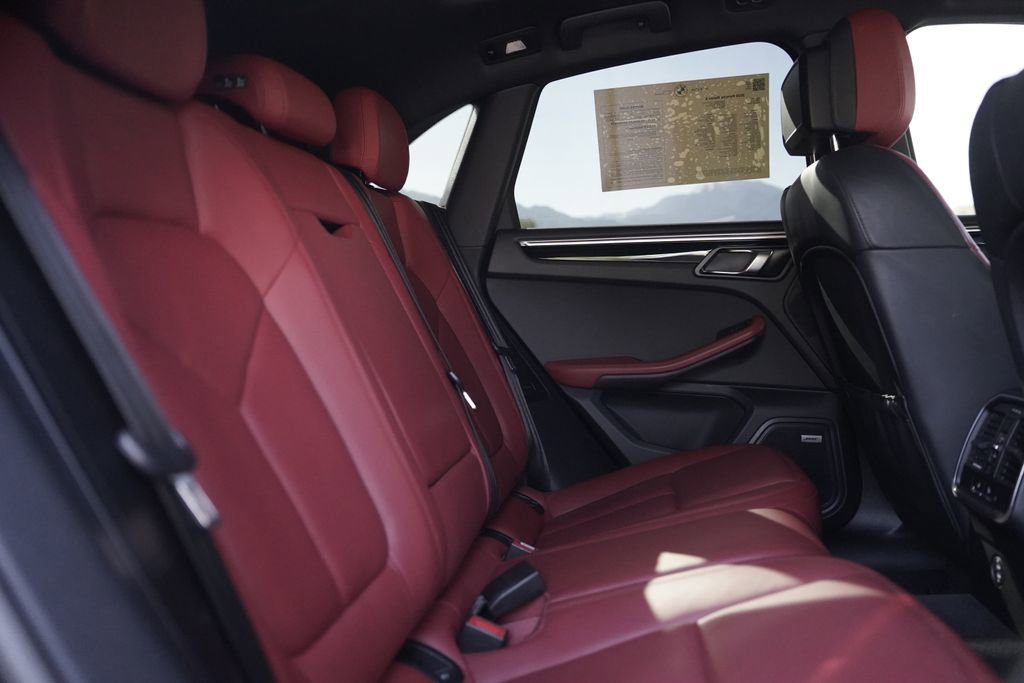 Used 2020 Porsche Macan S AWD/4WD image 13