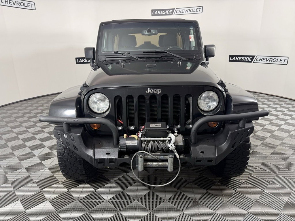 Used 2013 Jeep Wrangler Unlimited Sahara w/ Connectivity Group image 9
