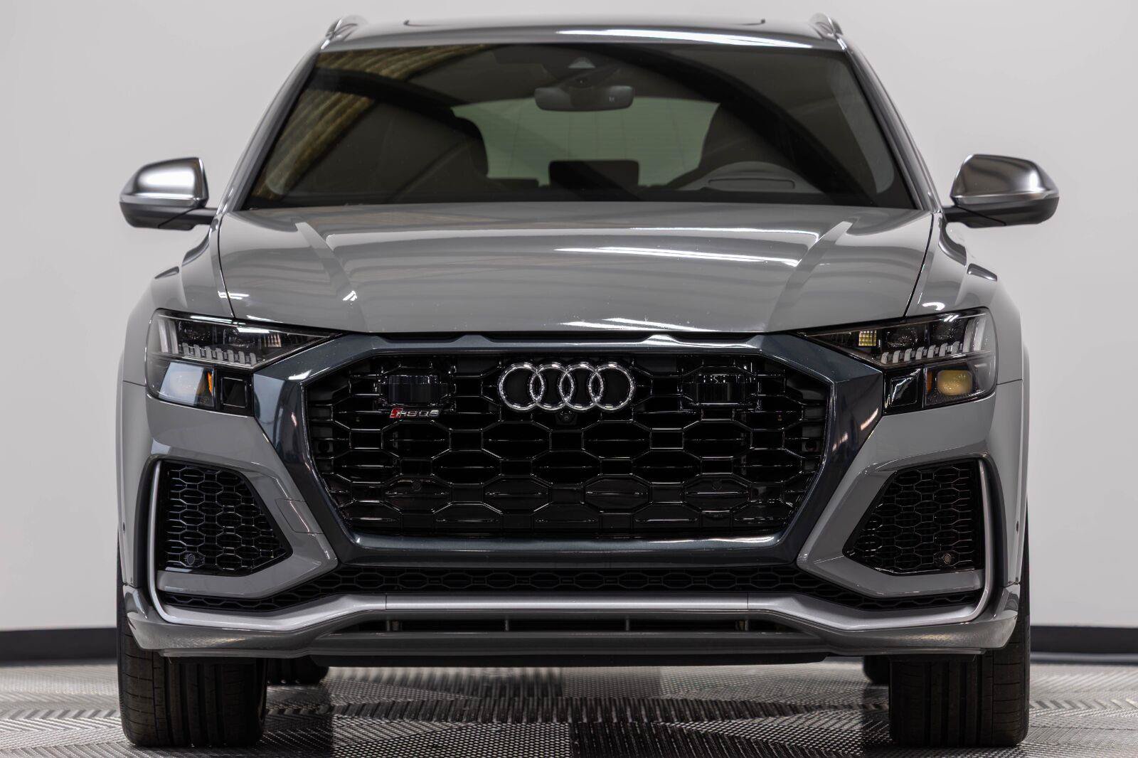 Used 2024 Audi RS Q8 w/ Executive Package AWD/4WD image 4