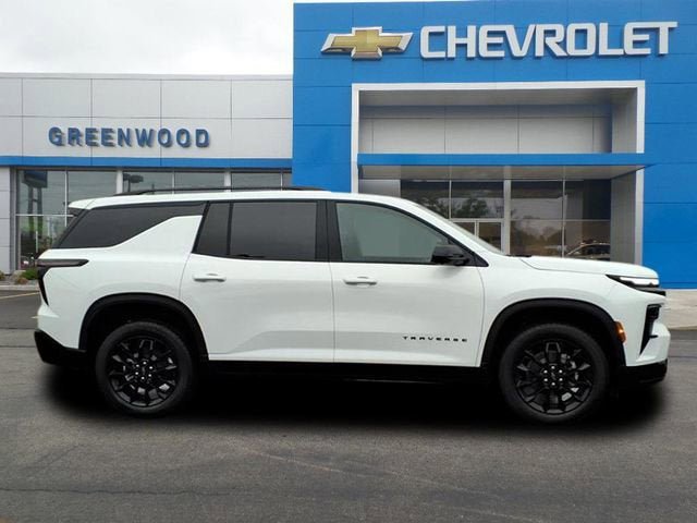 New 2026 Chevrolet Traverse LT w/ Midnight/Sport Edition image 2