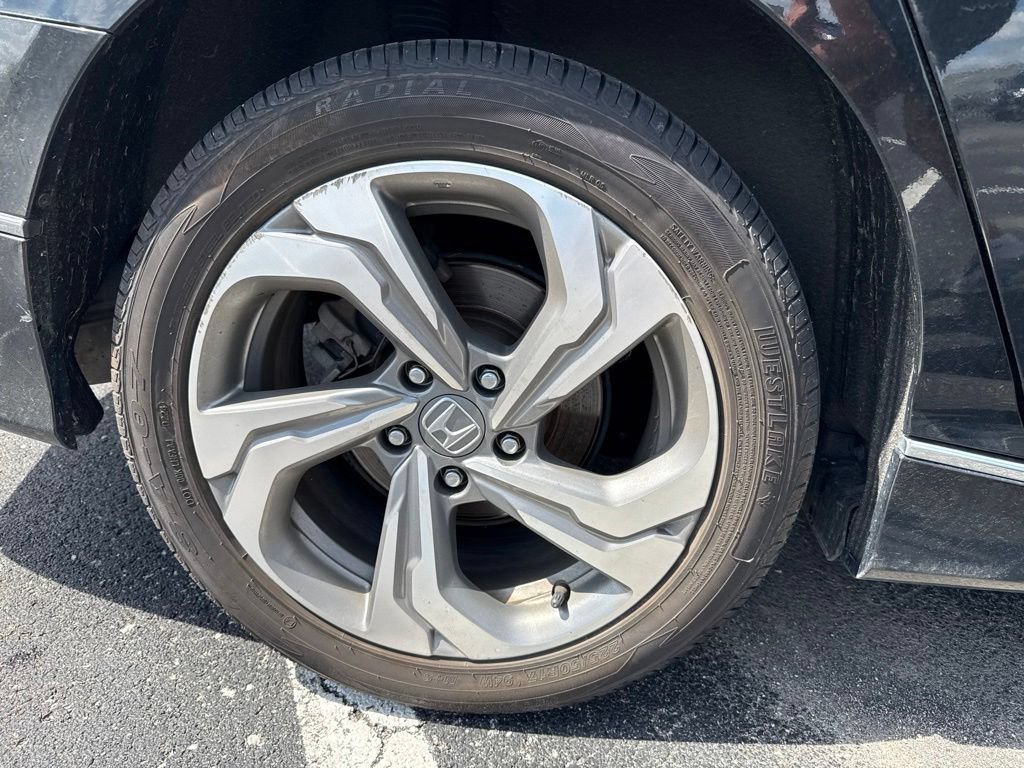 Used 2019 Honda Accord EX image 7