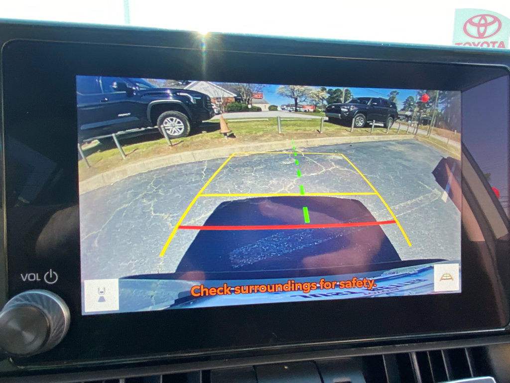 Used 2023 Toyota RAV4 XLE Premium image 26