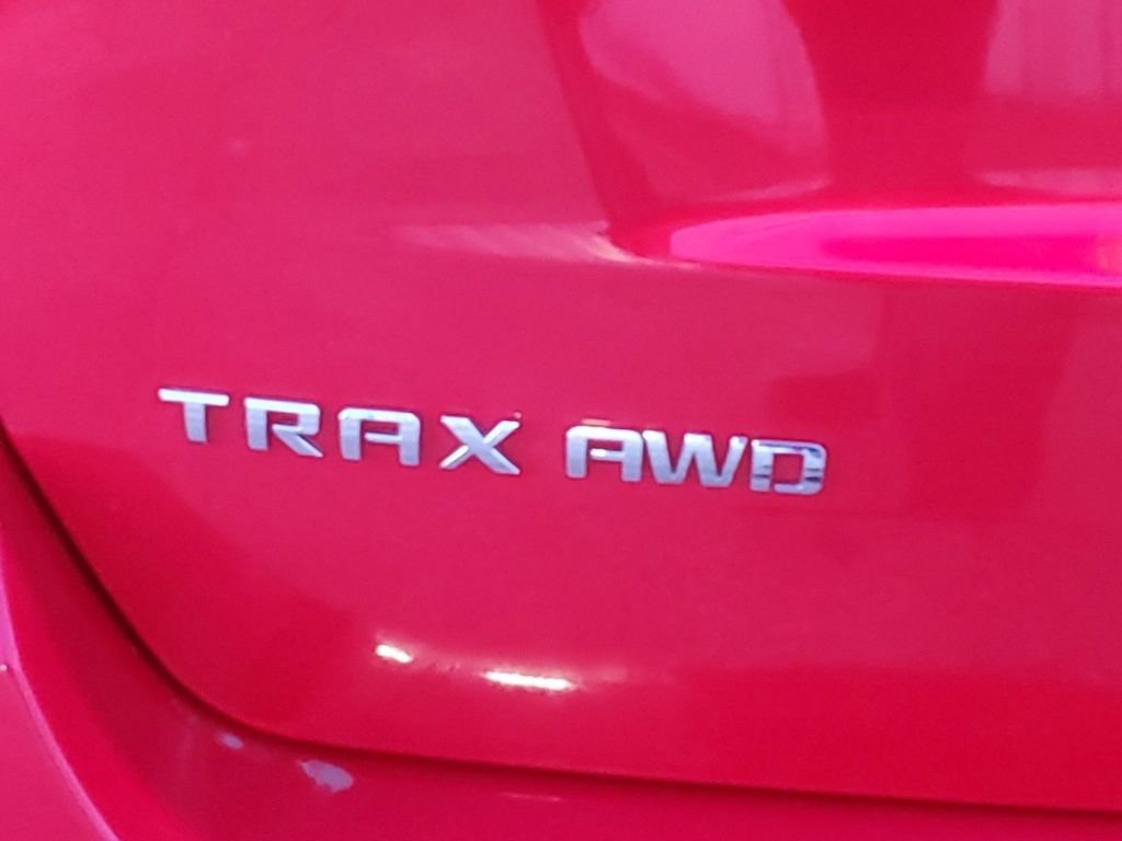Used 2020 Chevrolet Trax LS w/ Tint and Cruise Package image 7