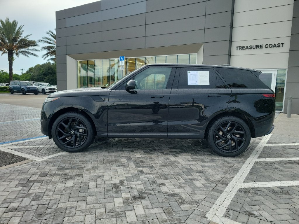Certified 2024 Land Rover Range Rover Sport SE AWD/4WD image 2