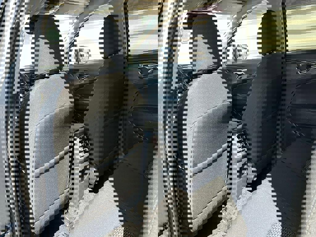 New 2025 Kia Sportage LX image 13