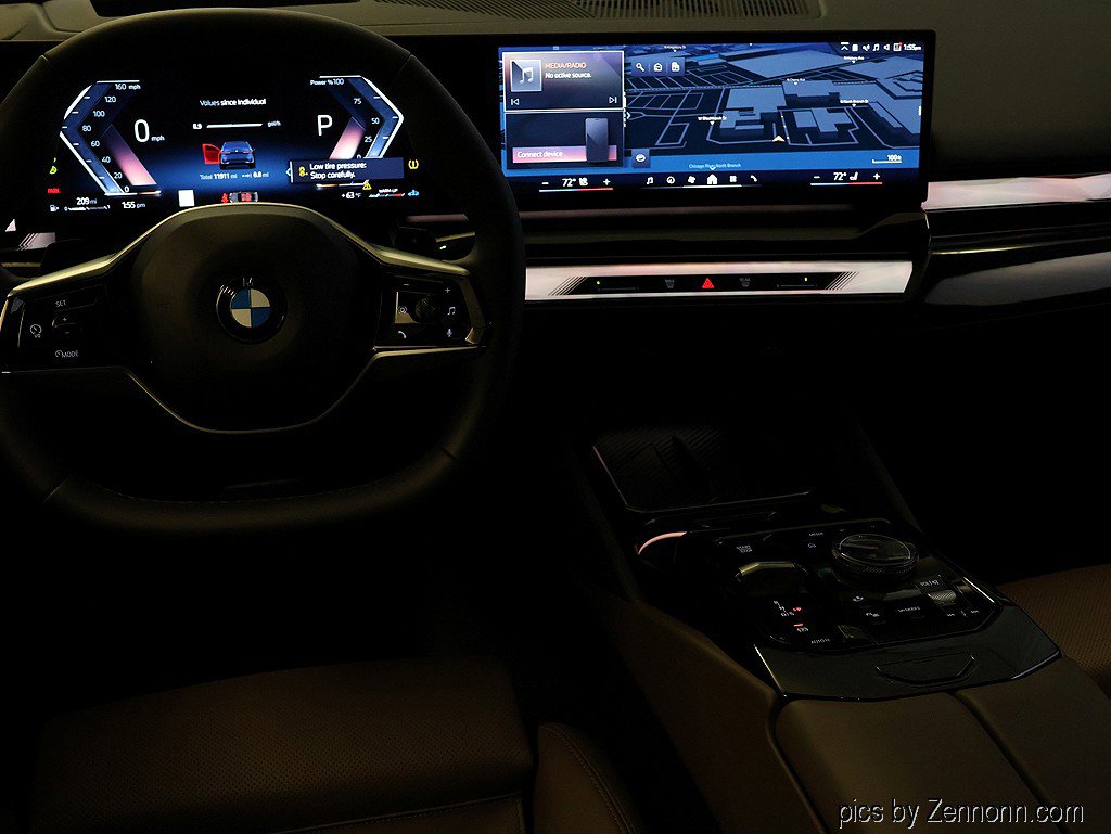 Certified 2025 BMW 540i xDrive image 16