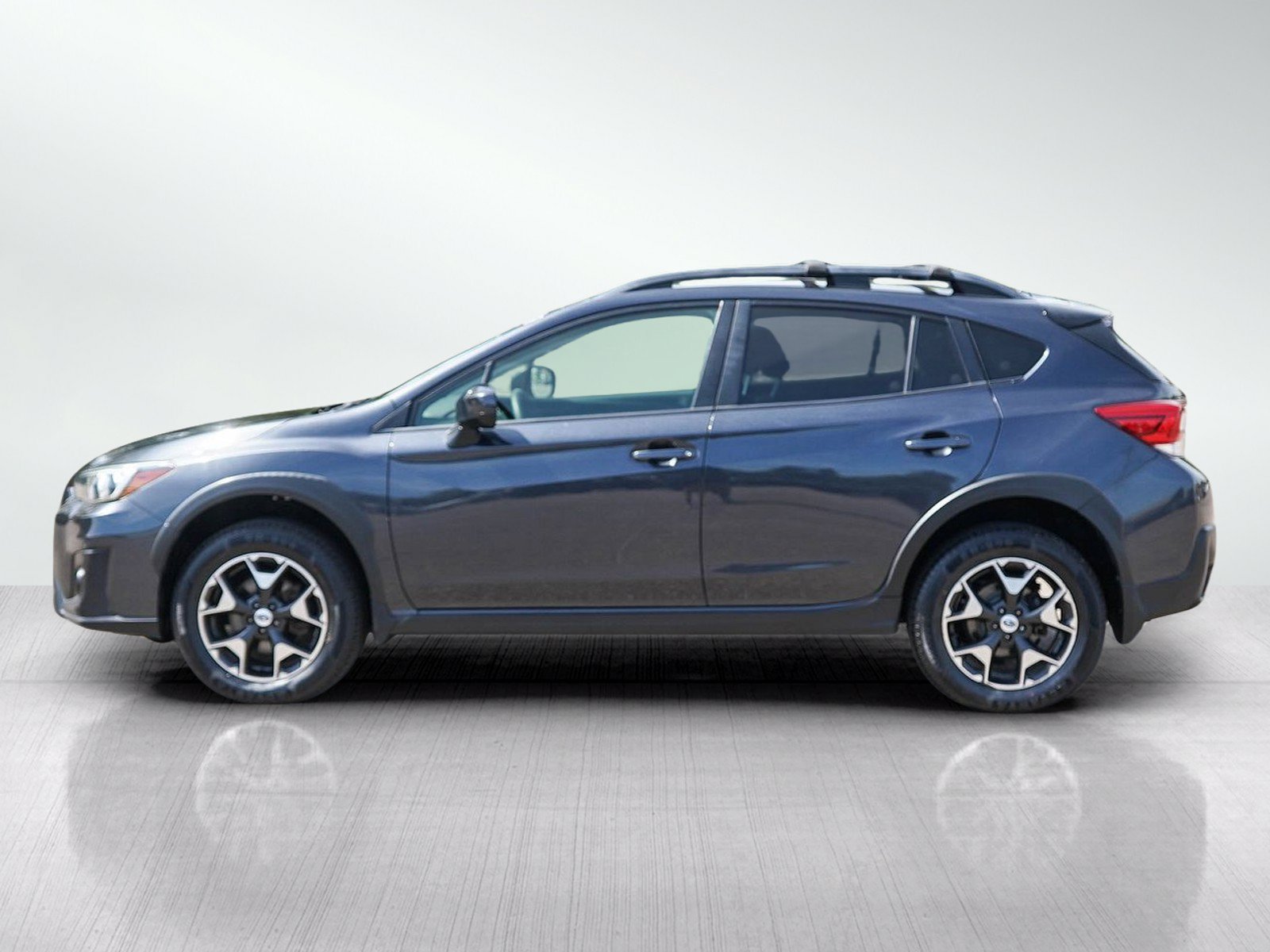 Used 2018 Subaru Crosstrek 2.0i Premium AWD/4WD image 2
