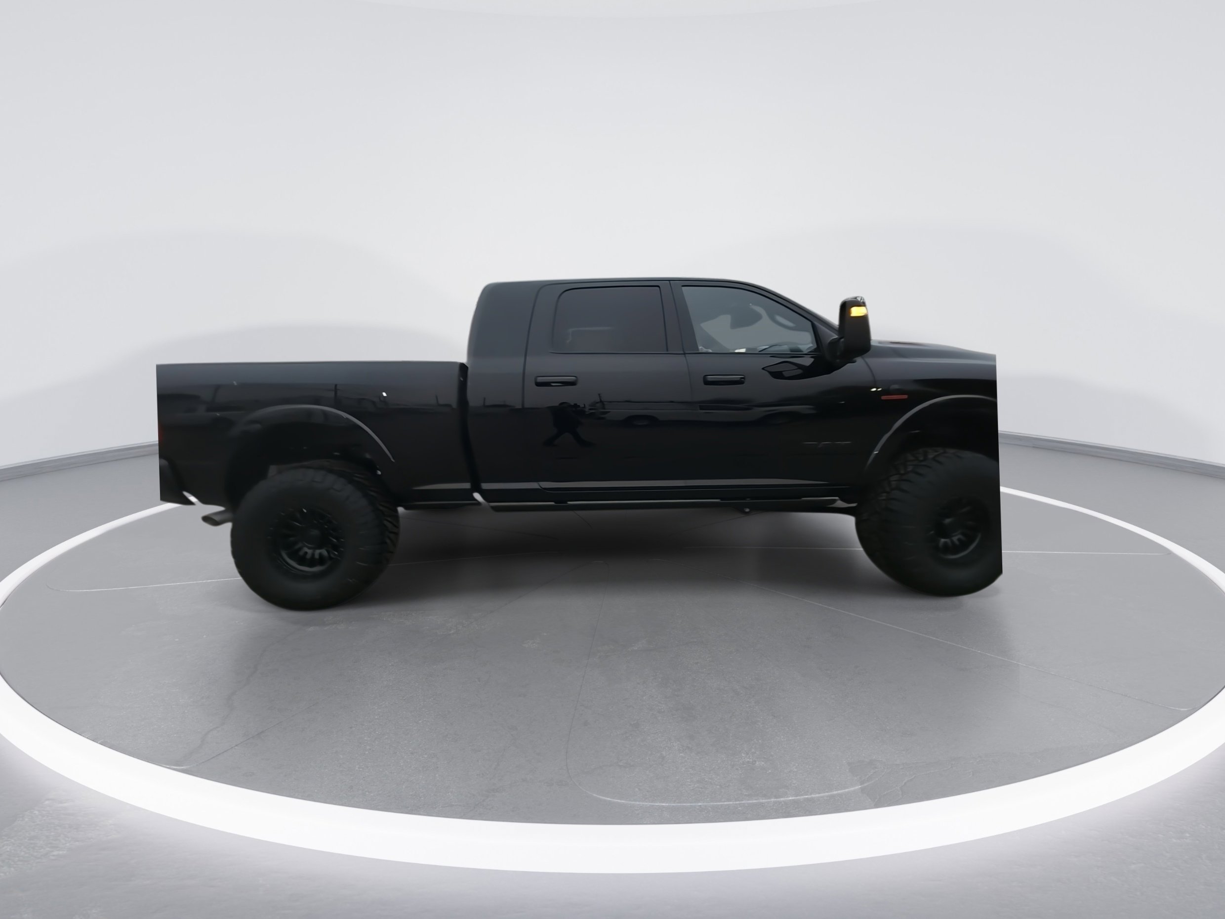 Used 2025 RAM 2500 Limited image 8