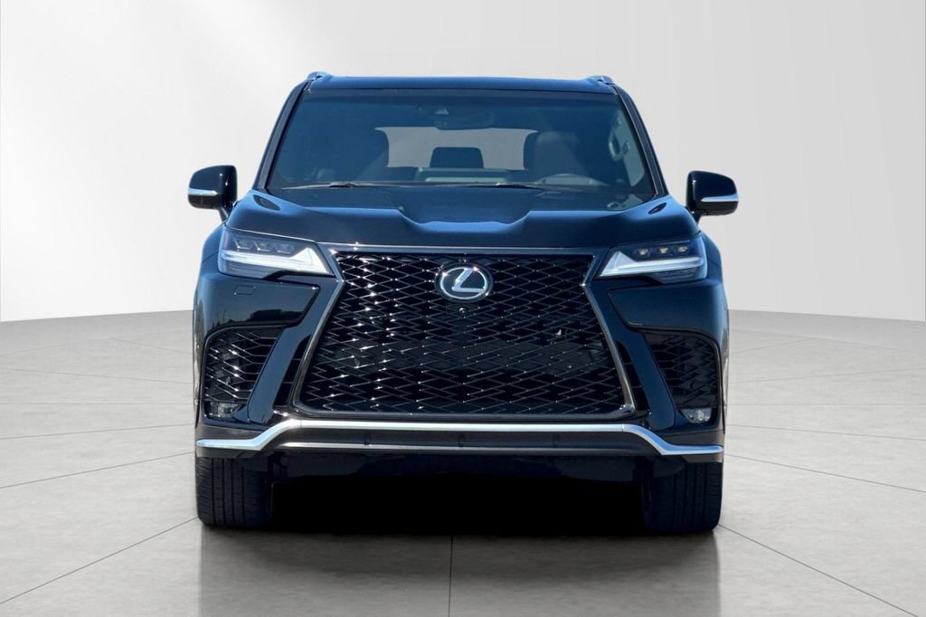 Used 2023 Lexus LX 600 F Sport w/ Accessory Package (Z1) AWD/4WD image 9