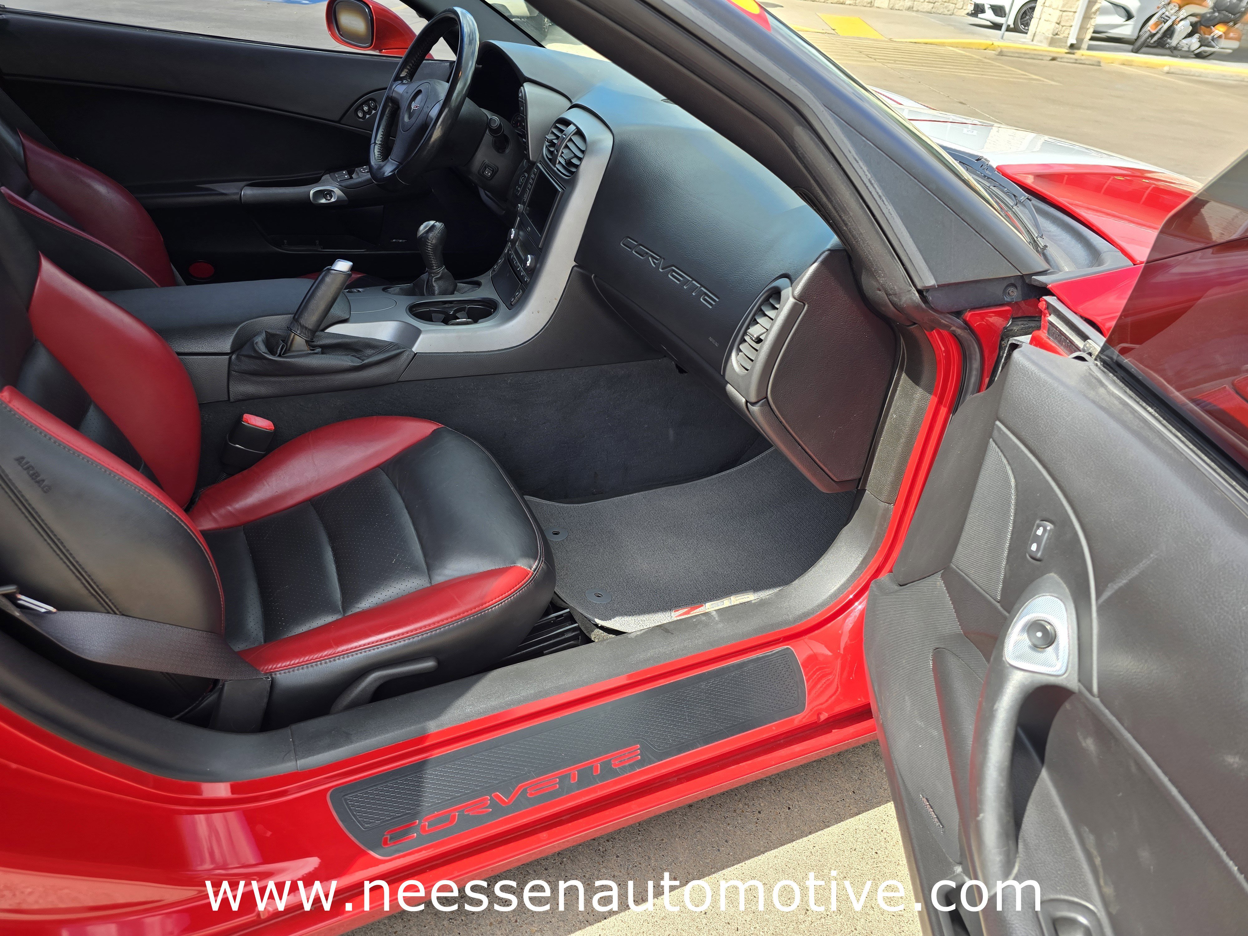 Used 2006 Chevrolet Corvette Z06 w/ Preferred Equipment Group image 15