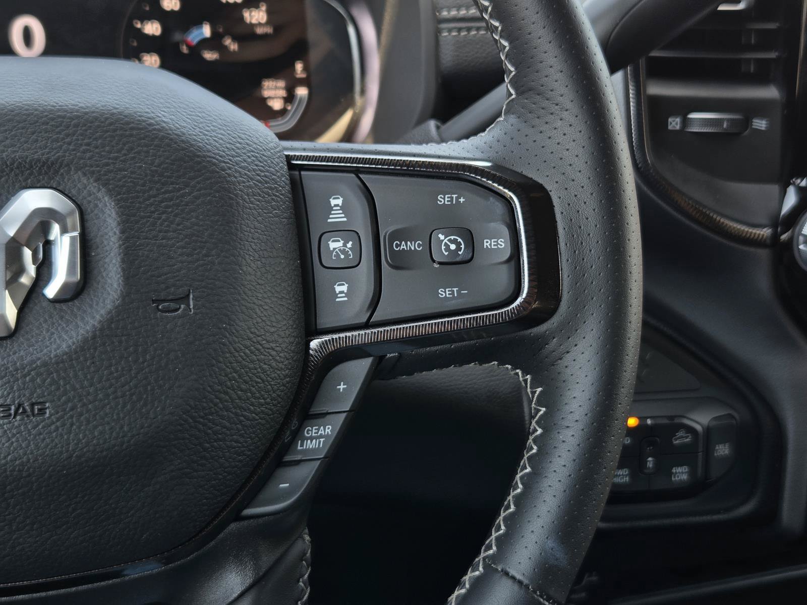 Used 2025 RAM 2500 Rebel AWD/4WD image 22
