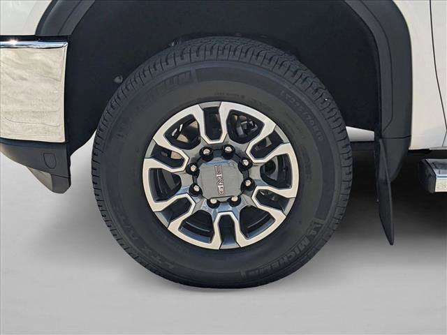Certified 2022 GMC Sierra 2500 SLT w/ SLT Convenience Package image 21