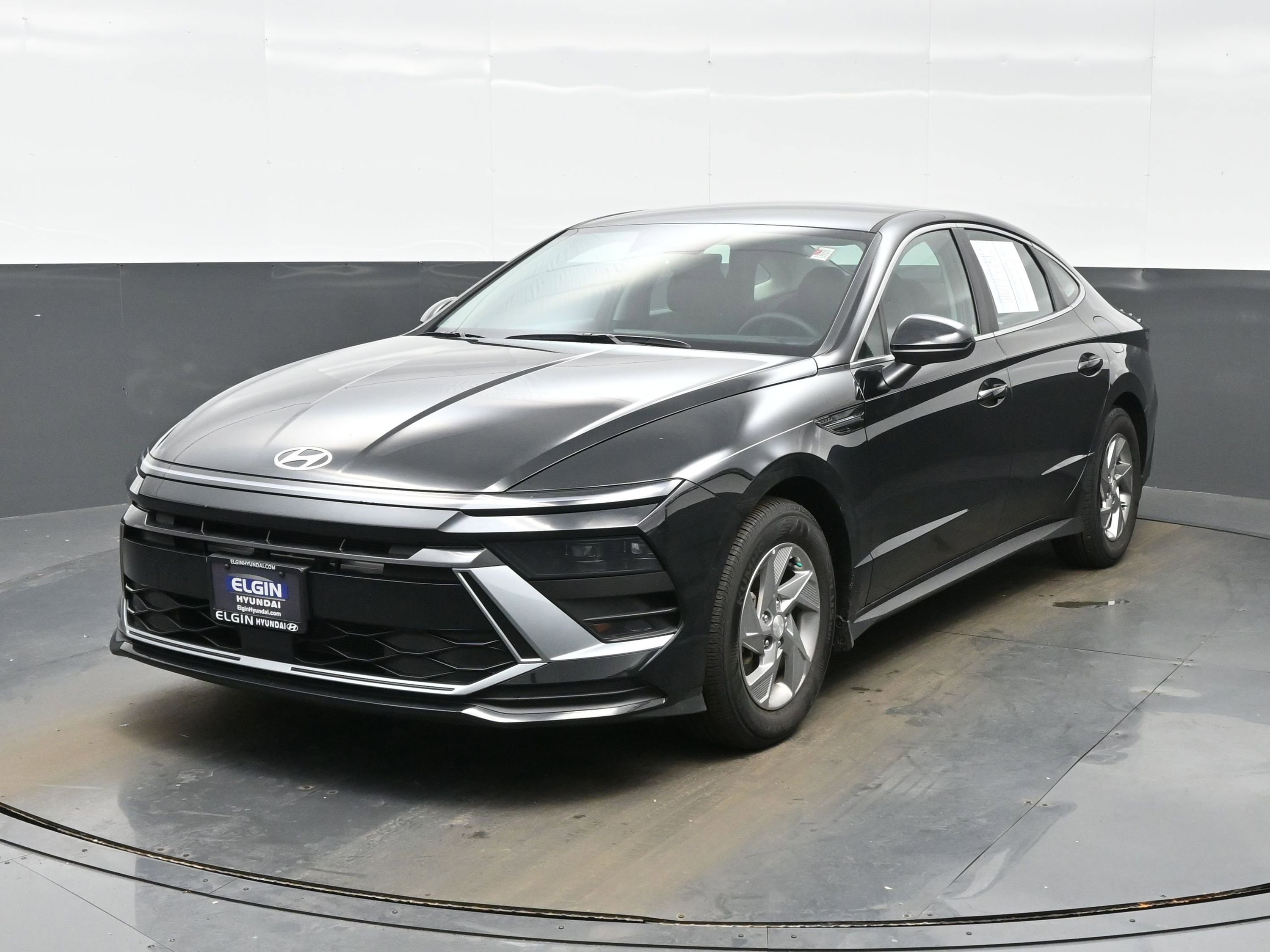 Certified 2025 Hyundai Sonata SE image 1