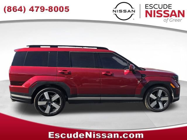 Used 2024 Hyundai Santa Fe Limited FWD image 2