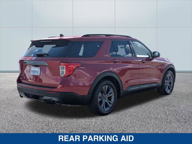 Certified 2023 Ford Explorer XLT w/ Equipment Group 202A image 5