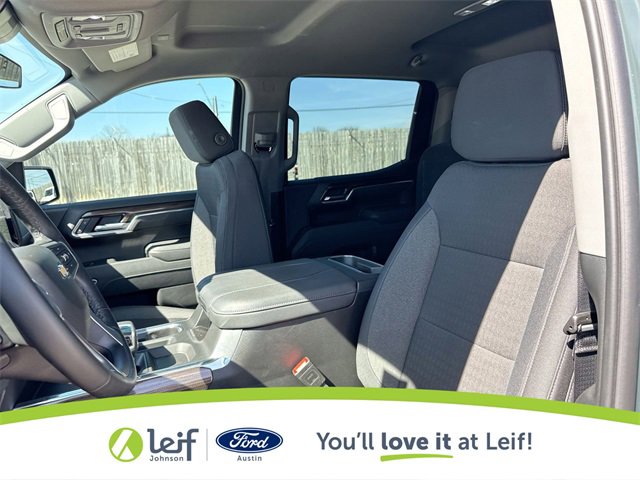 Used 2025 Chevrolet Silverado 1500 LT w/ Z71 Off-Road Package image 17