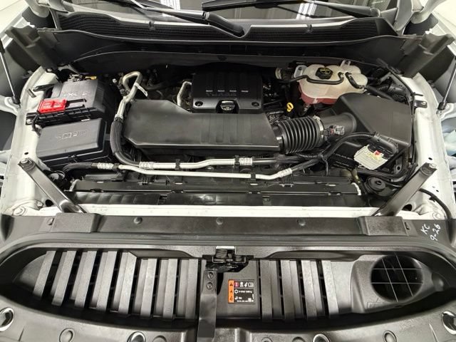 Certified 2025 Chevrolet Silverado 1500 Custom Trail Boss w/ Dark Appearance Package AWD/4WD image 28