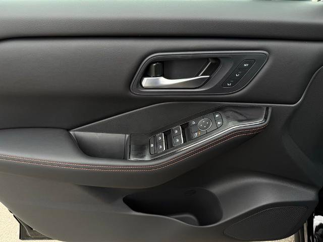 Used 2025 Nissan Rogue SV w/ Rock Creek Premium Package image 12