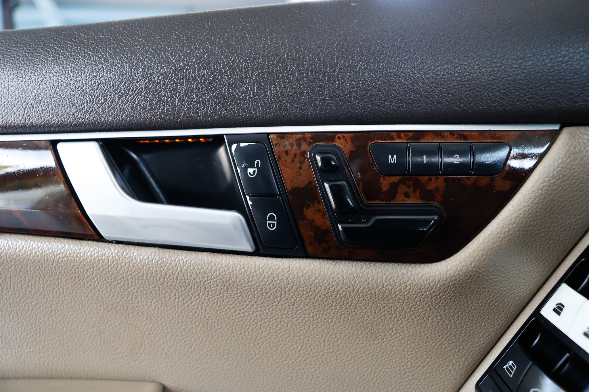 Used 2014 Mercedes-Benz C 300 4MATIC Sedan w/ Multimedia Package image 47