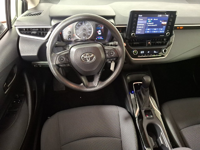 Used 2022 Toyota Corolla LE w/ Carpet Mat Package (TMS) FWD image 2