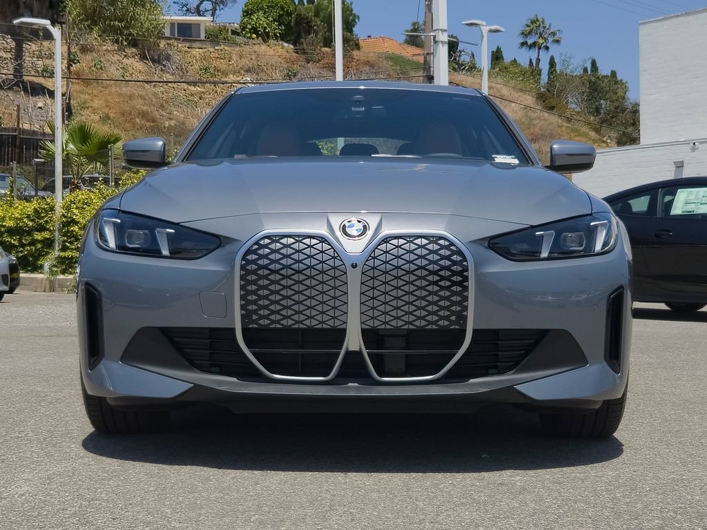 New 2026 BMW i4 eDrive40 w/ Premium Package RWD image 3