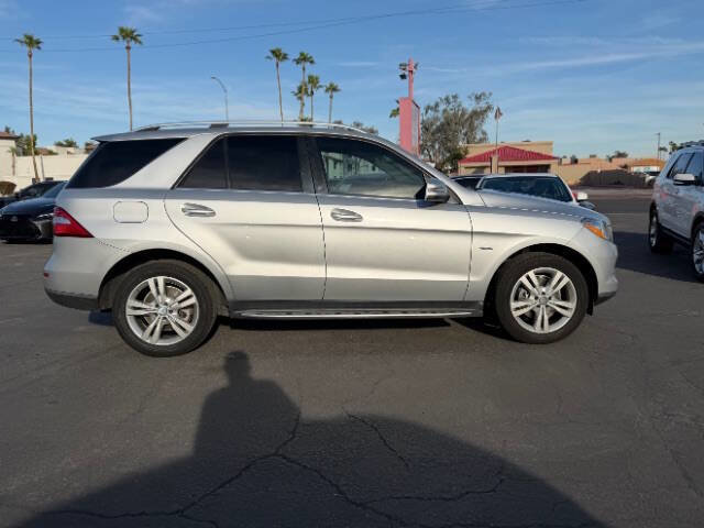 Used 2012 Mercedes-Benz ML 350 ML 350 BlueTEC AWD 4MATIC 4dr image 2