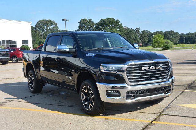 New 2026 RAM 1500 Laramie w/ Off Road Group image 3
