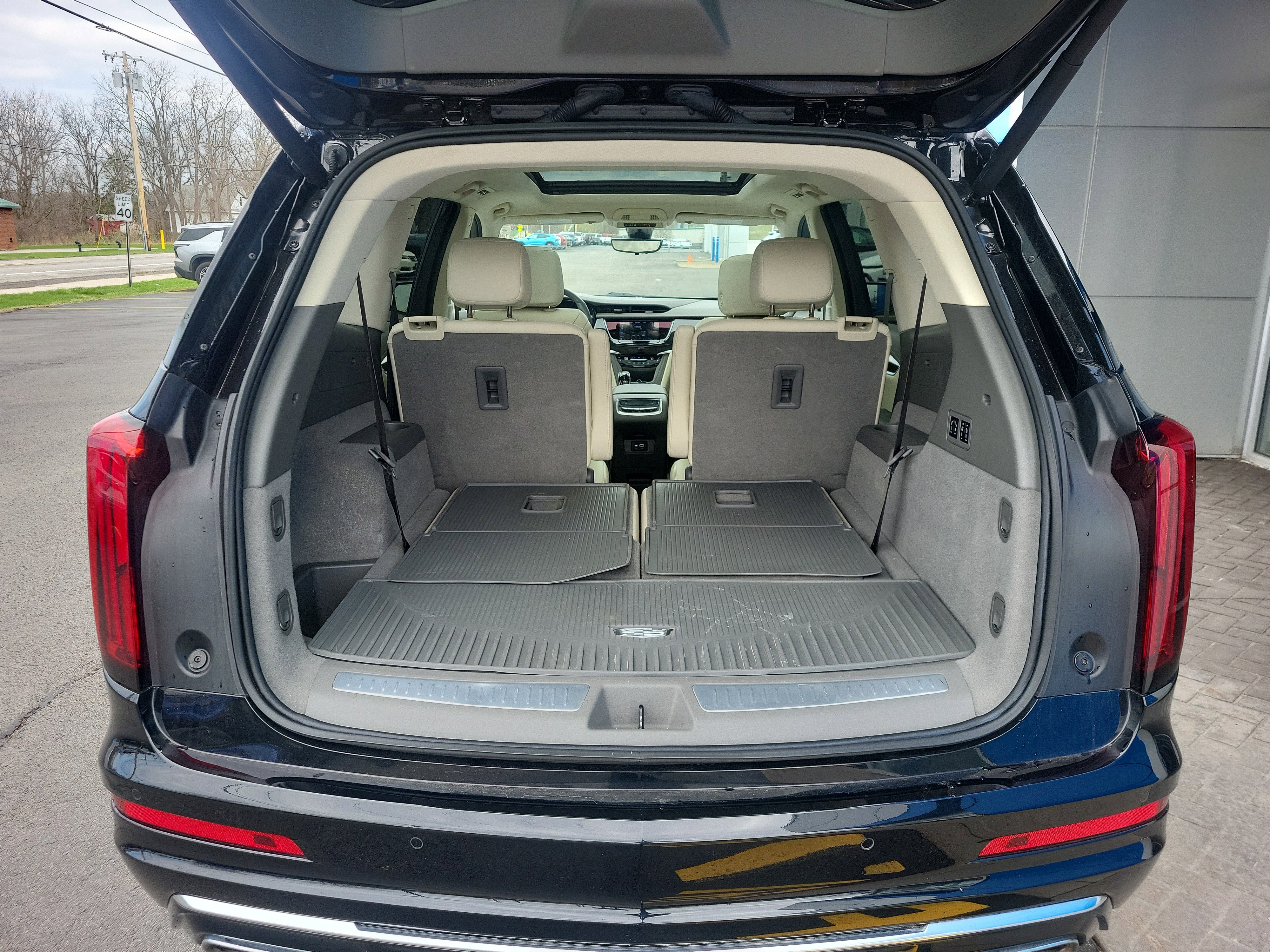 Certified 2023 Cadillac XT6 Premium Luxury w/ Technology Package image 23